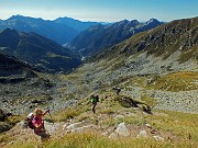 29 Il lungo vallone salito da Foppolo